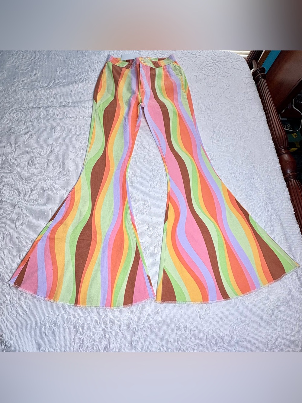 Peach Love California Multicolor Wave Flare Jeans Womens Sz M Retro Boho Style